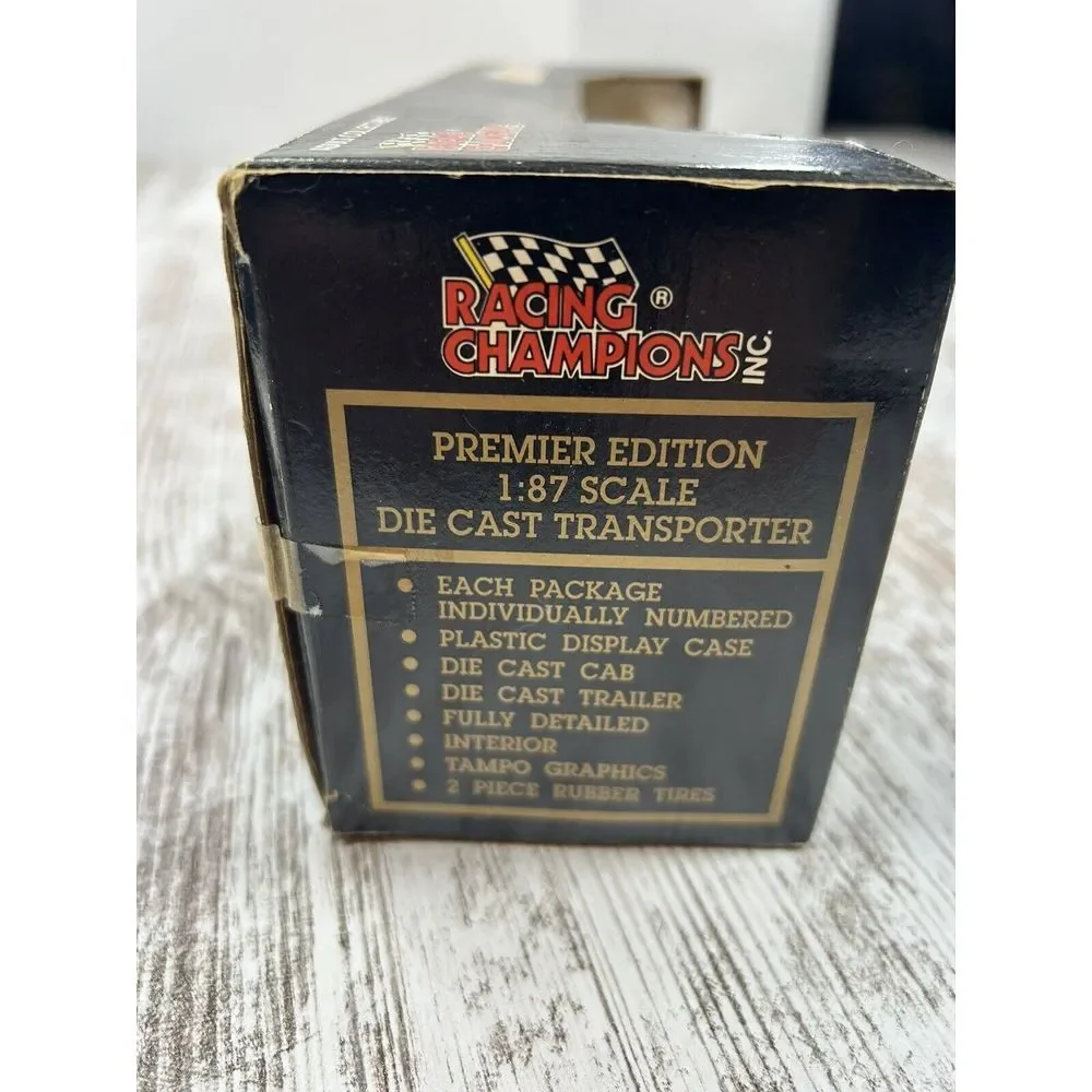Racing Champions NASCAR‎ #59 Robert Presley 1:87 Die-Cast Transporter Semi